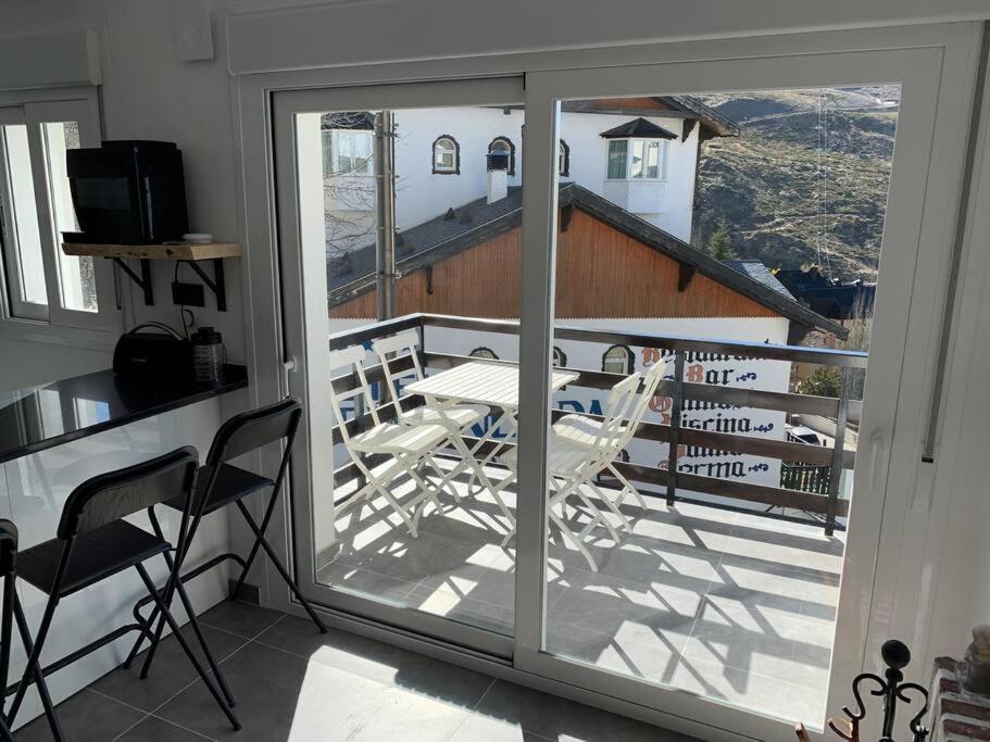 Apartamento Precioso Sol Y Sierra เซียร์ราเนบาดา ภายนอก รูปภาพ